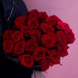 Роза красная 25